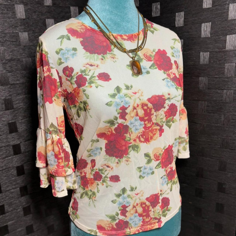 Vintage Y2K sheer floral blouse, 3/4 length sleeves with floral print